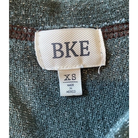 BKE Open Back V Neck Sweater Size XS Women’s Green - Picture 3 of 8